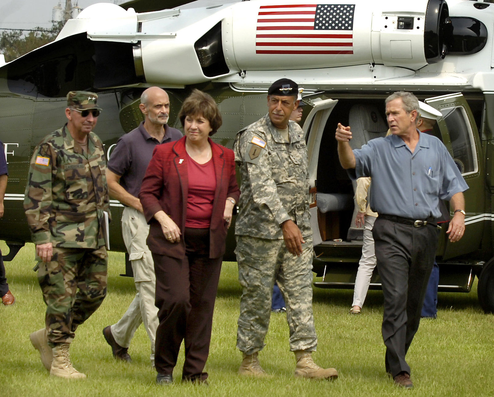 Blanco cooly greets Bush *** Friction between state, federal government... 09/05/05